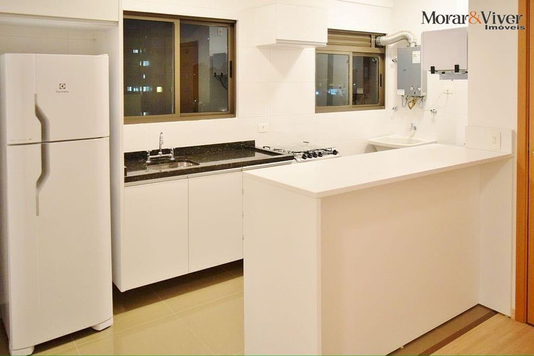 Apartamento à venda com 2 quartos, 64m² - Foto 31