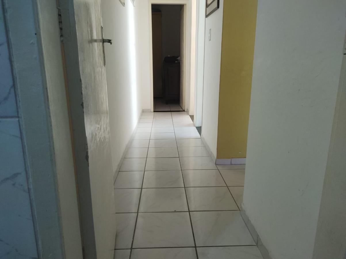 Apartamento à venda com 2 quartos, 70m² - Foto 5