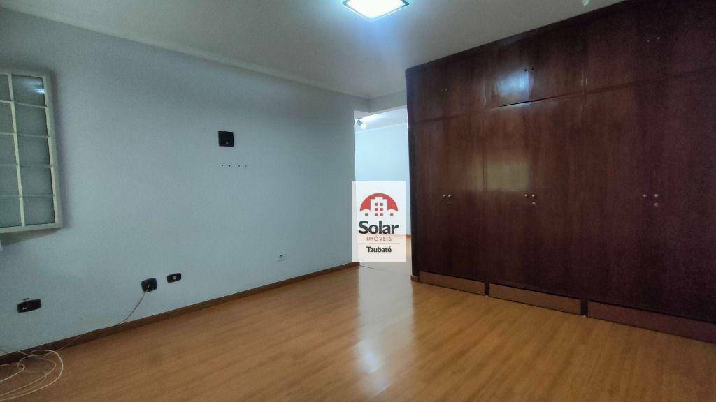 Casa de Condomínio à venda com 4 quartos, 402m² - Foto 28