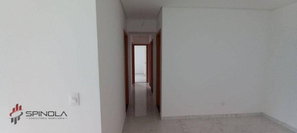 Apartamento à venda com 4 quartos, 153m² - Foto 18