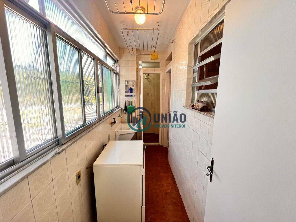 Apartamento à venda com 2 quartos, 80m² - Foto 21