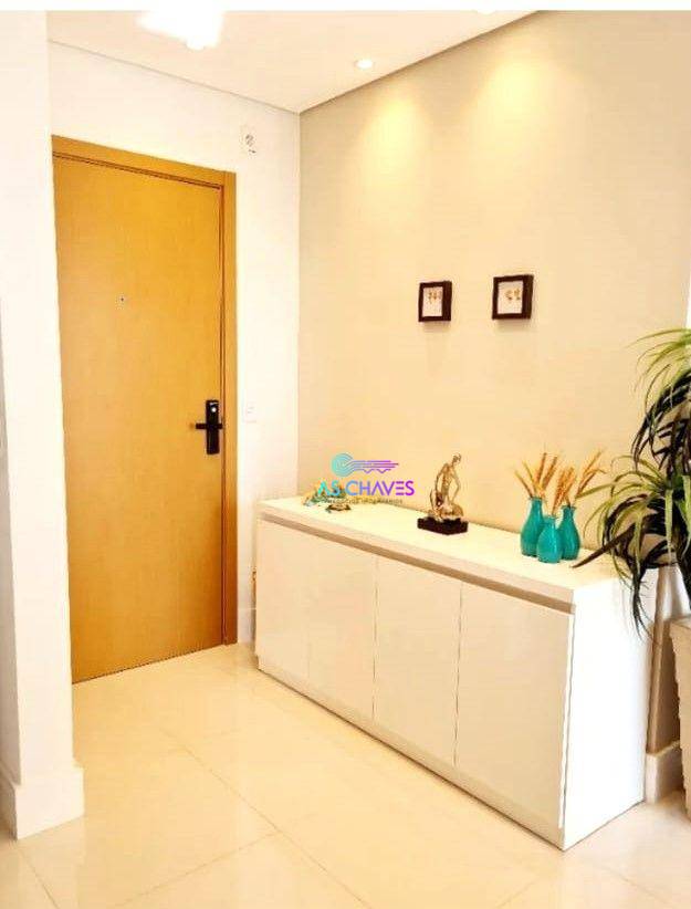Apartamento à venda com 3 quartos, 77m² - Foto 3
