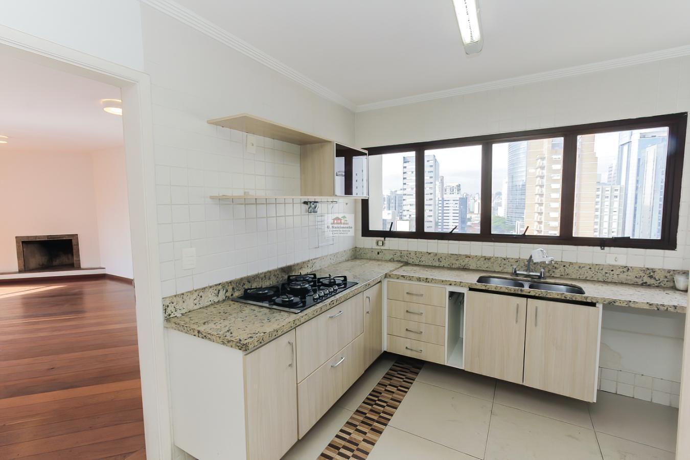 Apartamento para alugar com 4 quartos, 184m² - Foto 43