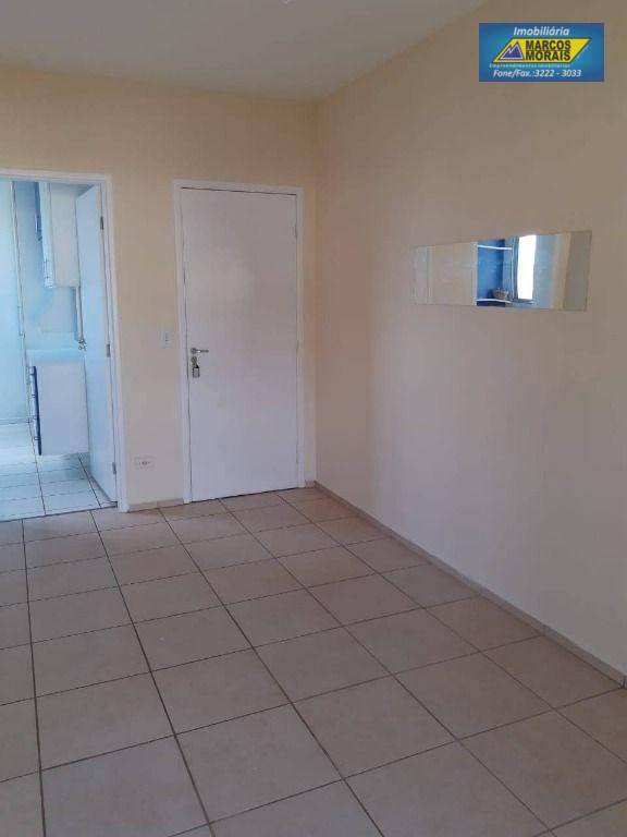 Apartamento à venda com 2 quartos, 58m² - Foto 11