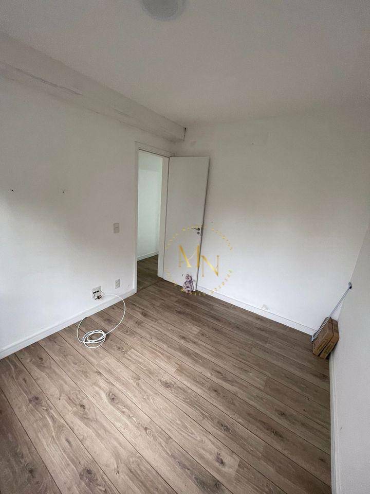 Apartamento à venda com 3 quartos, 80m² - Foto 17