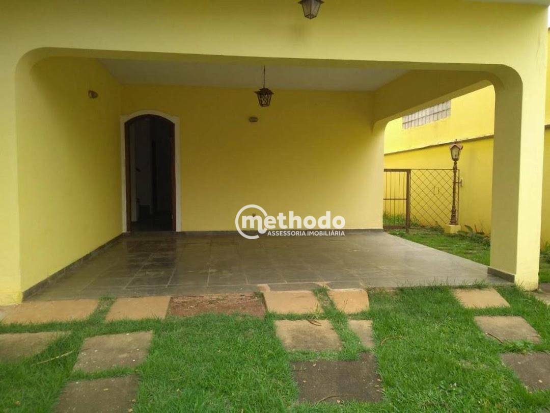 Casa à venda com 5 quartos, 300m² - Foto 4