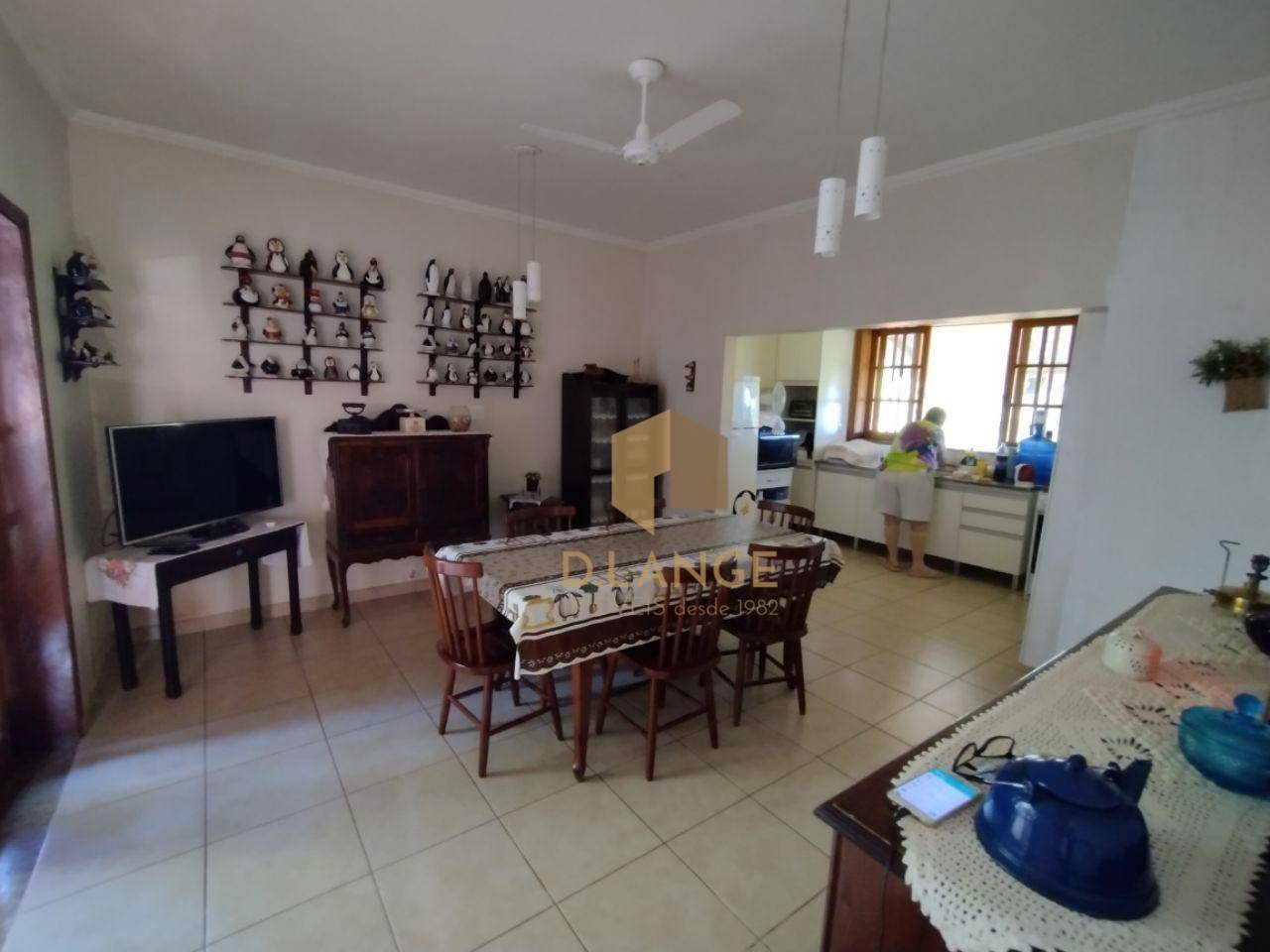 Casa de Condomínio à venda com 4 quartos, 302m² - Foto 16