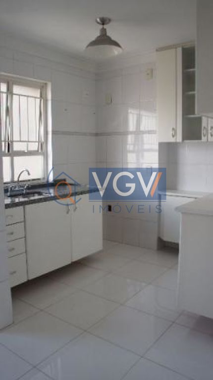 Apartamento à venda com 3 quartos, 86m² - Foto 13