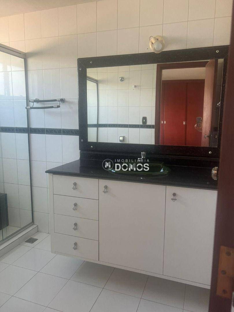 Apartamento à venda com 3 quartos, 170m² - Foto 9