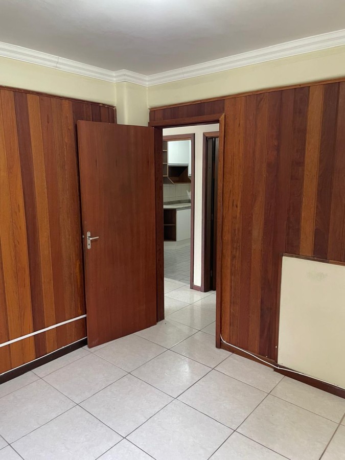 Apartamento para alugar com 3 quartos, 120m² - Foto 8