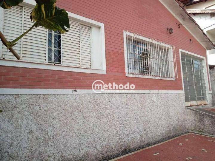 Casa à venda com 3 quartos, 131m² - Foto 2
