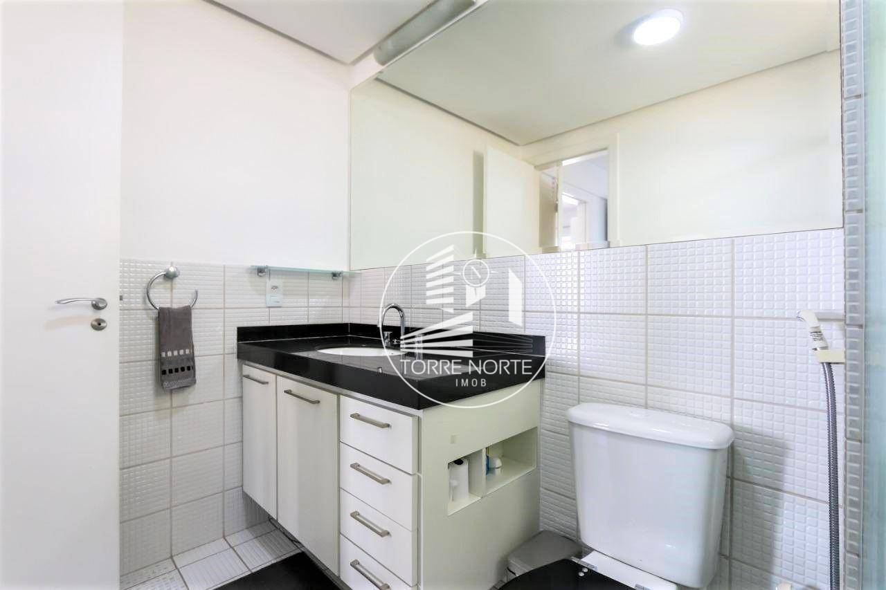 Apartamento à venda com 1 quarto, 41m² - Foto 28