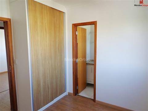 Apartamento para alugar com 2 quartos, 70m² - Foto 8