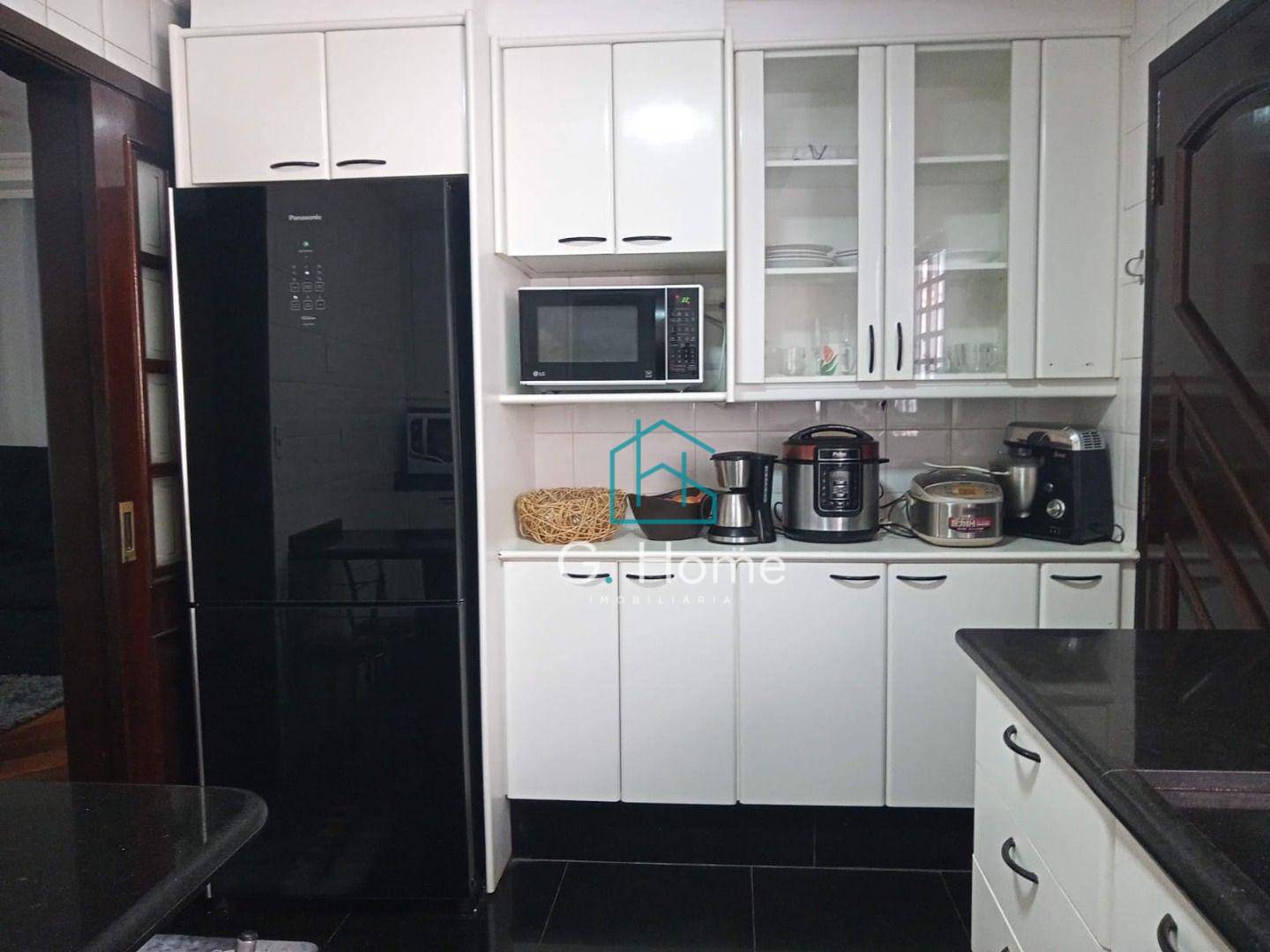 Casa para alugar com 3 quartos, 166m² - Foto 16