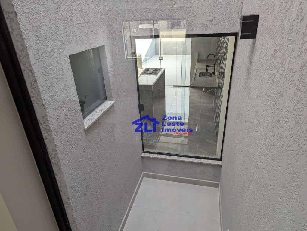 Sobrado à venda e aluguel com 3 quartos, 140m² - Foto 4