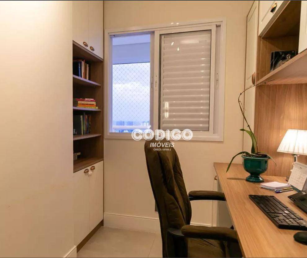 Apartamento à venda com 2 quartos, 84m² - Foto 13