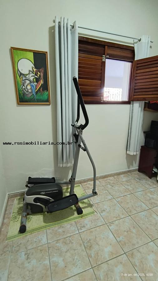 Casa à venda com 2 quartos, 56m² - Foto 19