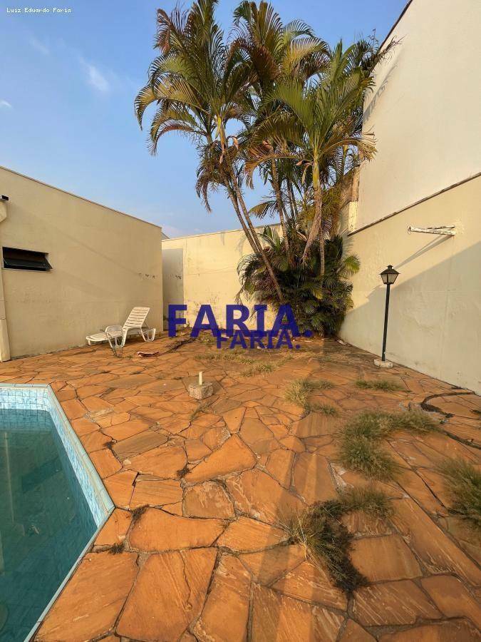 Casa de Condomínio à venda com 3 quartos, 158m² - Foto 31