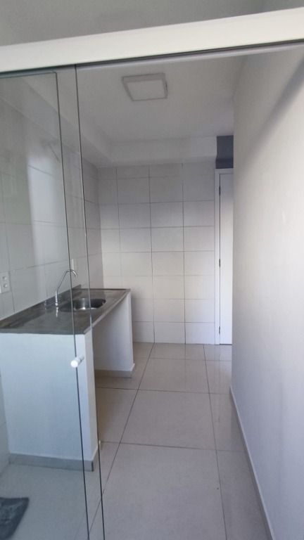 Apartamento à venda com 2 quartos, 40m² - Foto 6