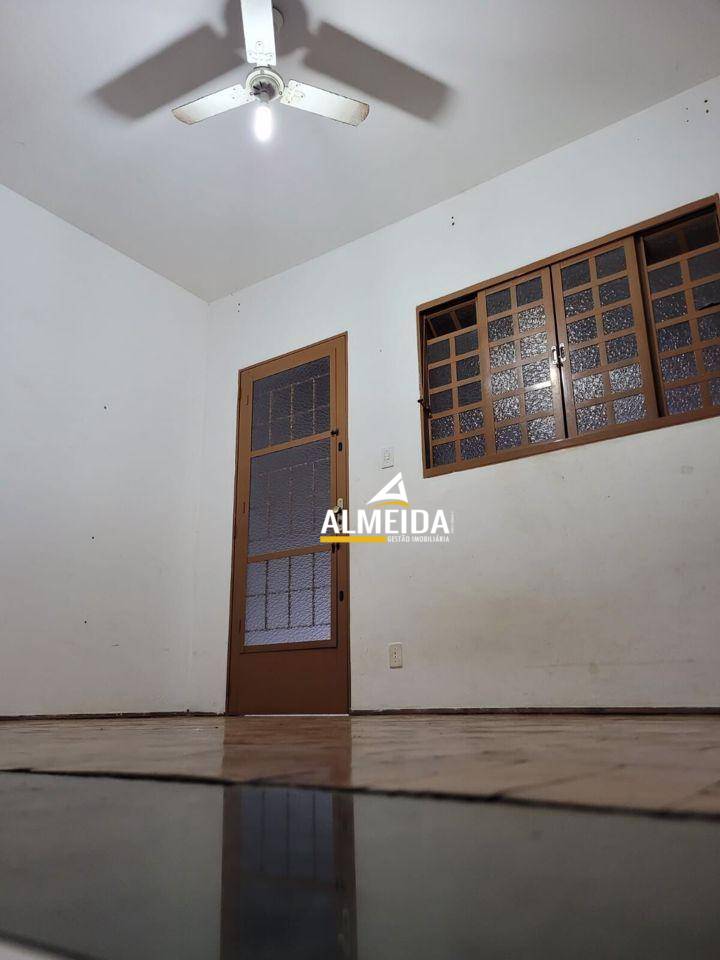 Casa, 2 quartos, 85 m² - Foto 3