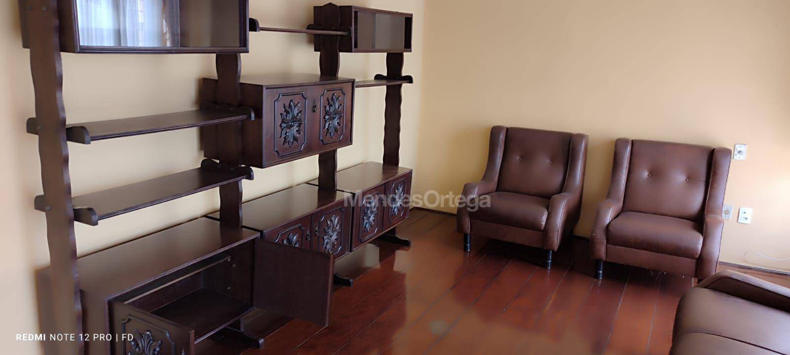 Casa para alugar com 2 quartos, 70m² - Foto 17