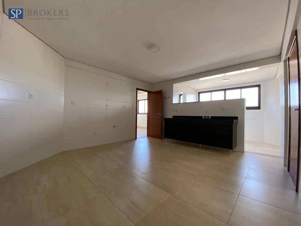 Apartamento, 3 quartos, 178 m² - Foto 3