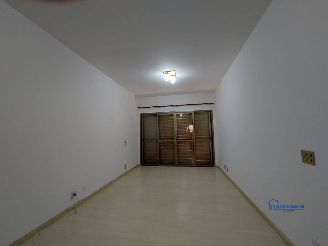 Apartamento à venda com 4 quartos, 310m² - Foto 10