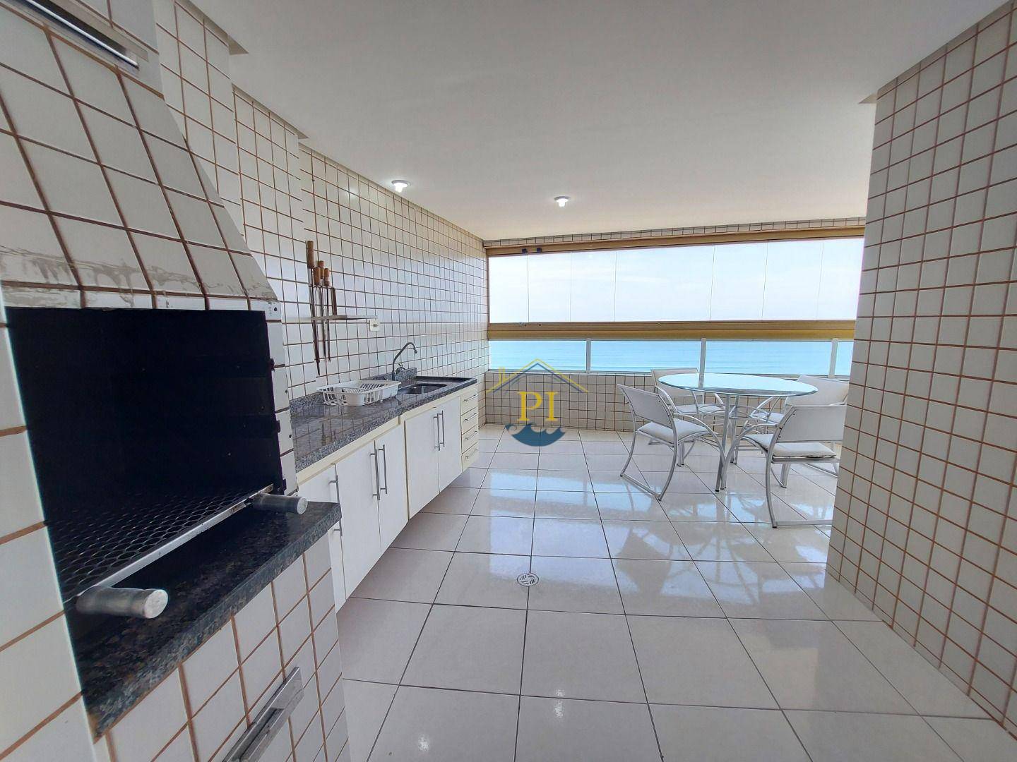 Apartamento à venda com 3 quartos, 130m² - Foto 1