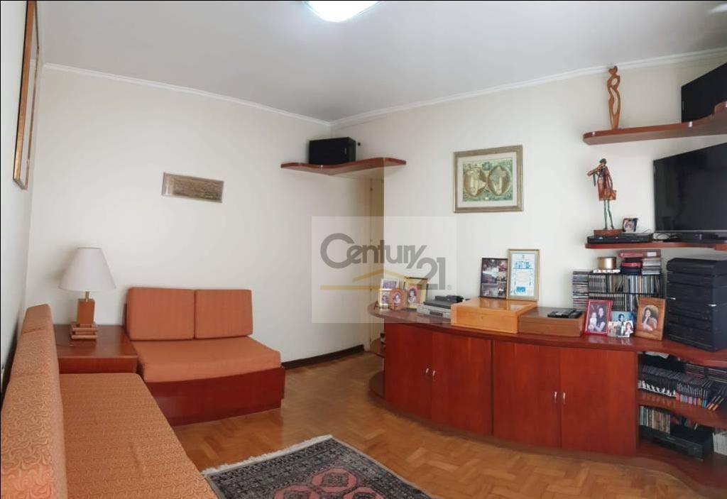 Casa à venda com 4 quartos, 269m² - Foto 26