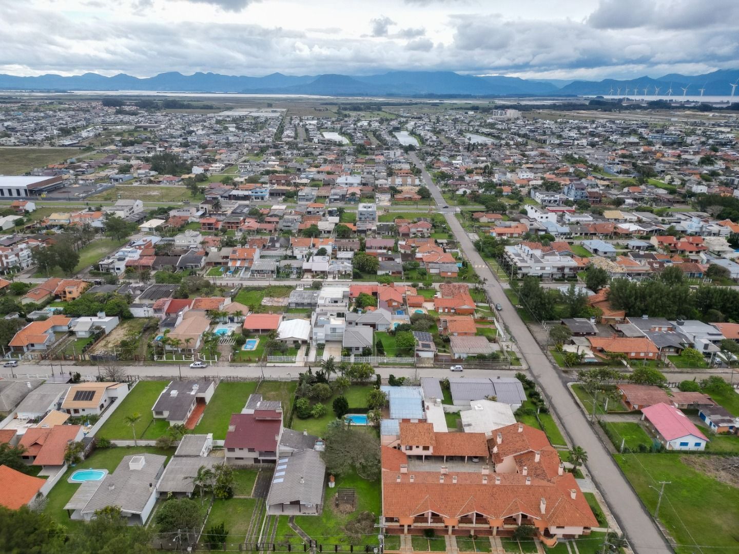 Casa à venda com 4 quartos, 205m² - Foto 6