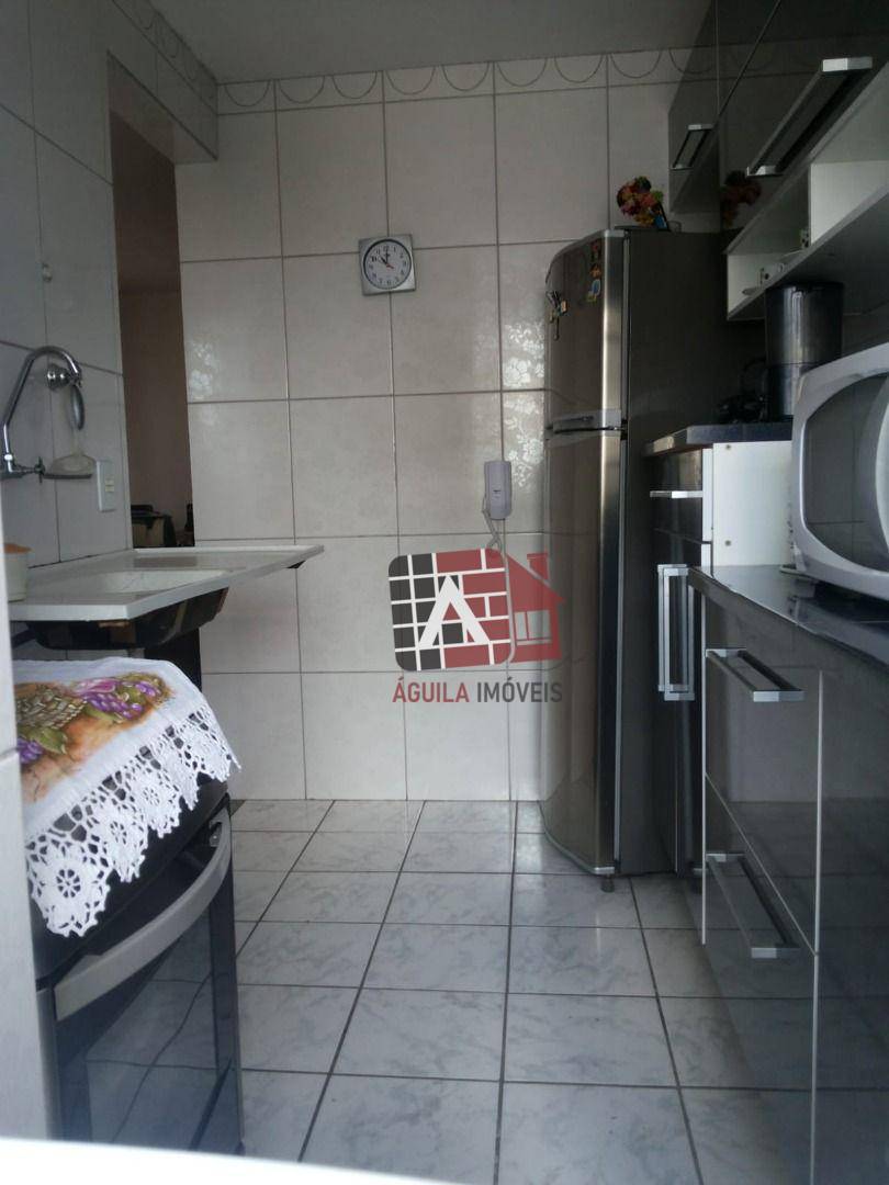 Apartamento à venda com 2 quartos, 42m² - Foto 13