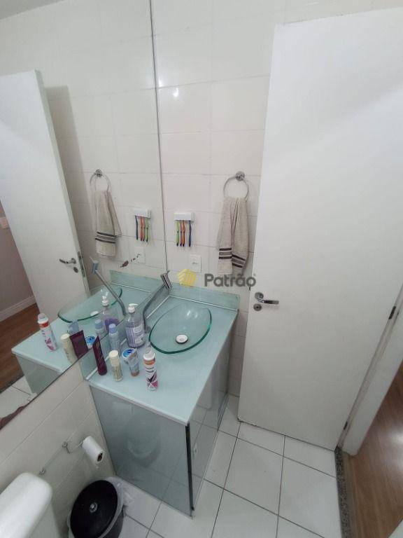 Apartamento à venda com 2 quartos, 53m² - Foto 8