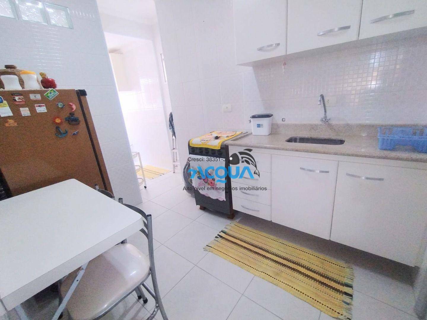 Apartamento à venda com 2 quartos, 80m² - Foto 3