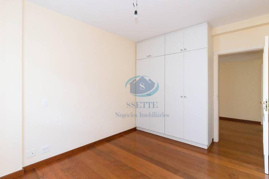 Apartamento para alugar com 4 quartos, 360m² - Foto 20