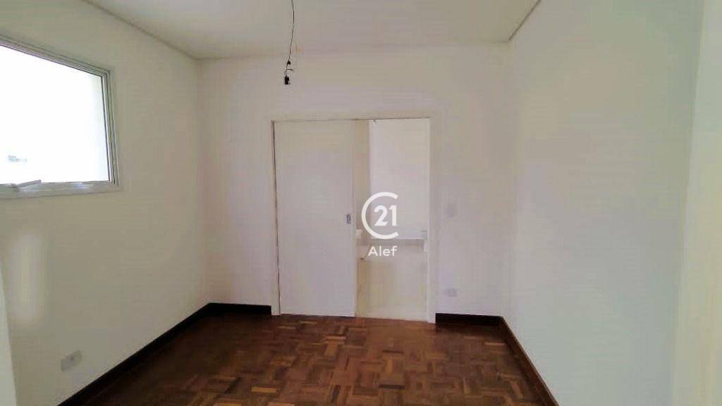 Casa de Condomínio à venda com 4 quartos, 430m² - Foto 12