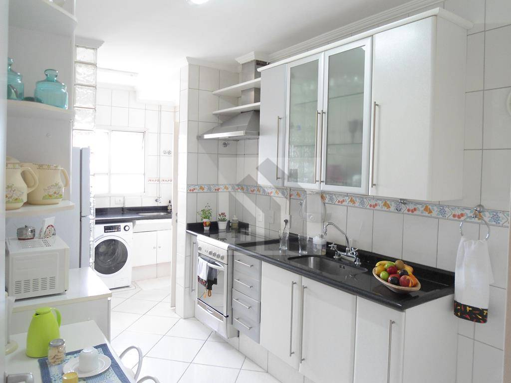 Apartamento à venda com 3 quartos, 87m² - Foto 13