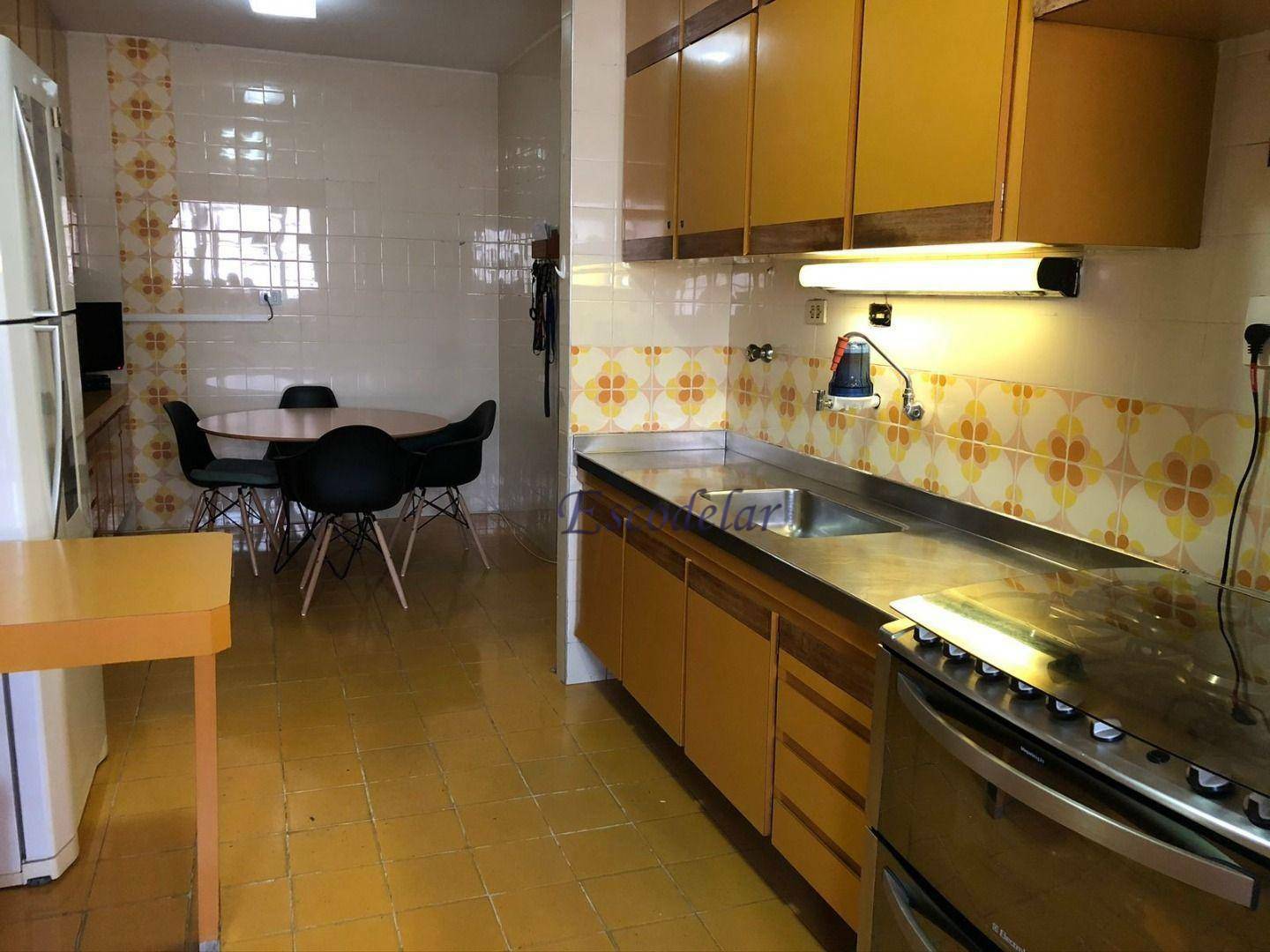 Apartamento à venda com 3 quartos, 170m² - Foto 26