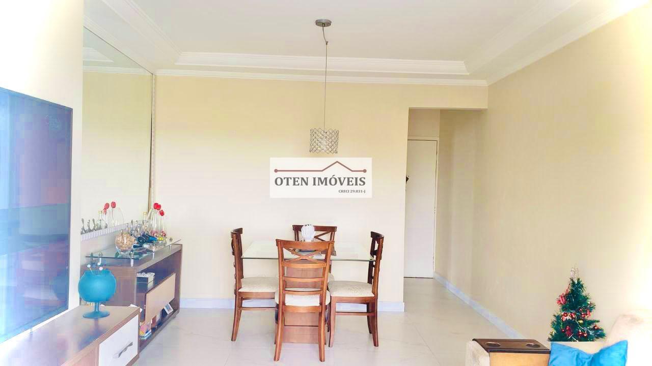 Apartamento à venda com 2 quartos, 62m² - Foto 12