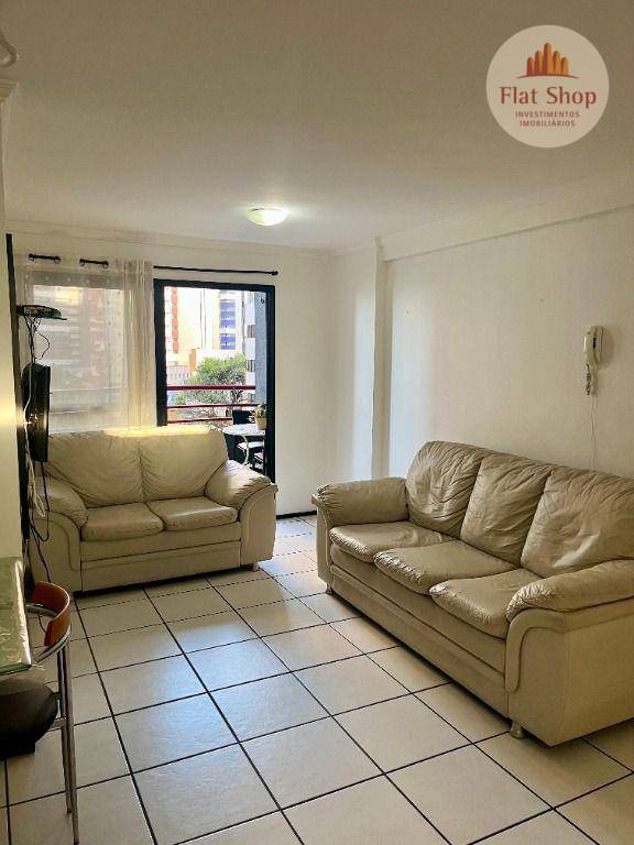 Apartamento à venda com 2 quartos, 70m² - Foto 3