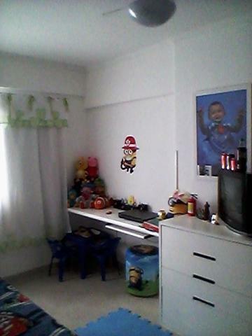 Apartamento à venda com 2 quartos, 80m² - Foto 6