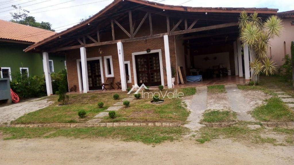 Casa de Condomínio à venda com 3 quartos, 224m² - Foto 5