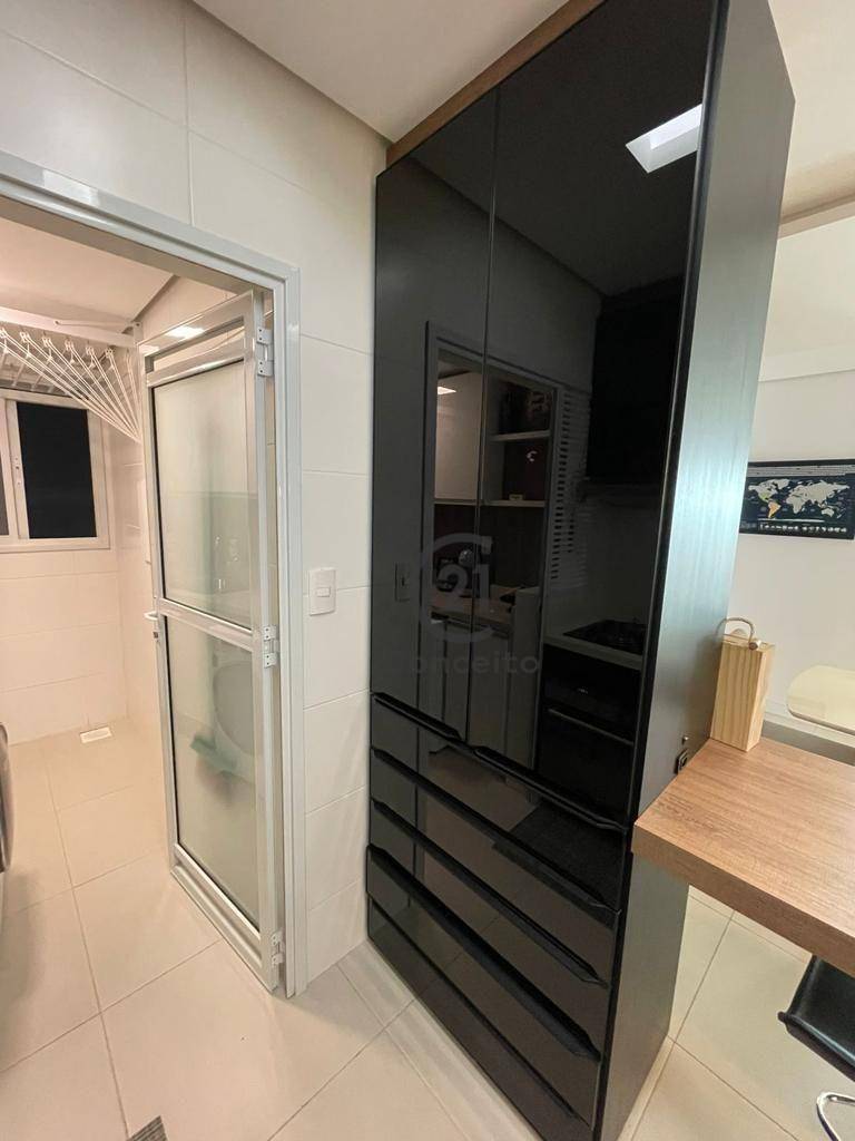 Apartamento à venda com 2 quartos, 77m² - Foto 16