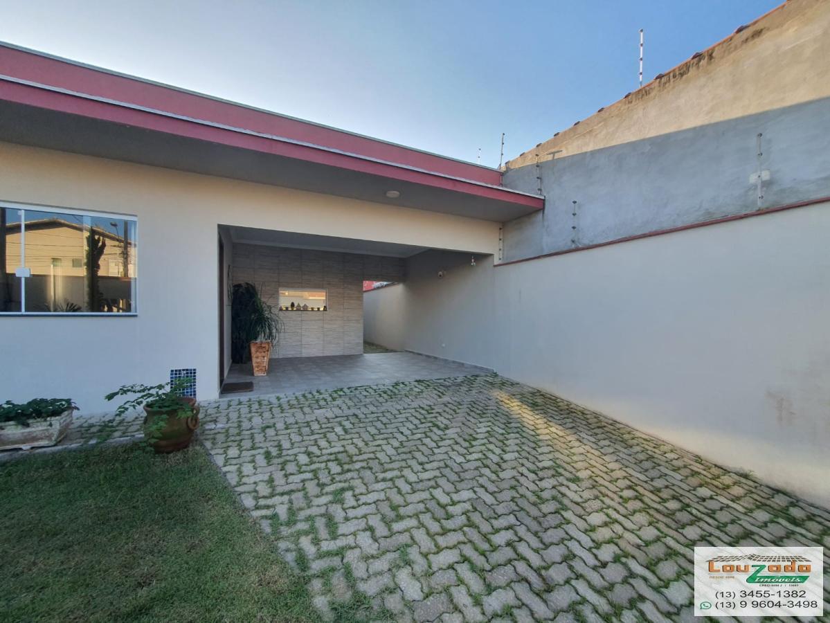 Casa à venda com 3 quartos, 250m² - Foto 2