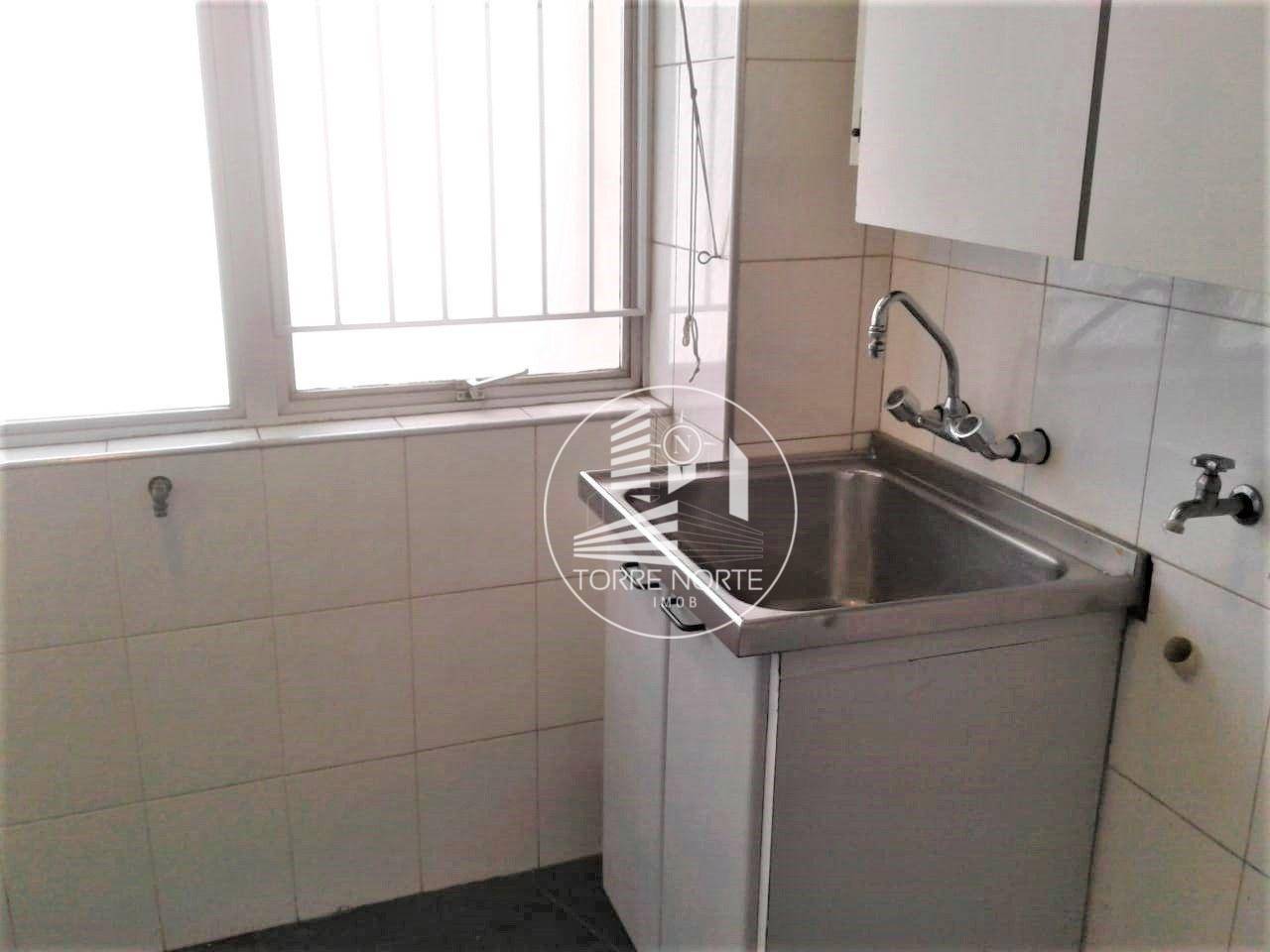 Apartamento para alugar com 3 quartos, 177m² - Foto 15