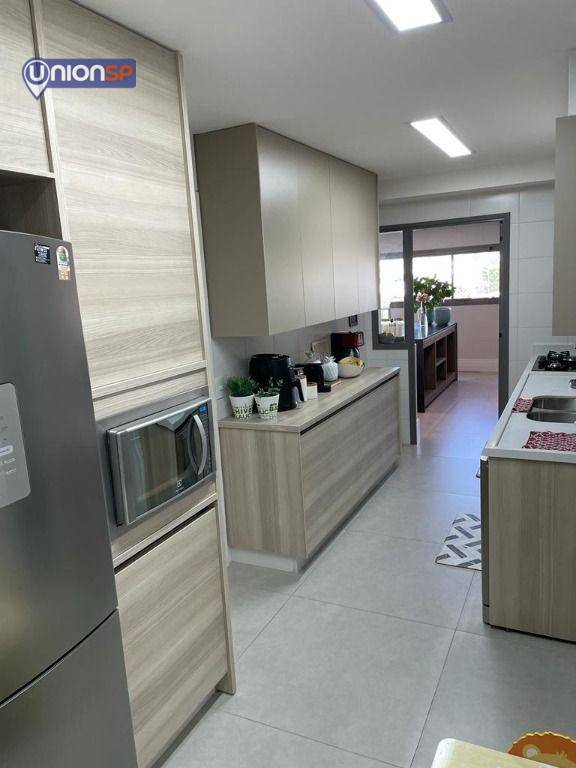 Apartamento à venda com 3 quartos, 173m² - Foto 22