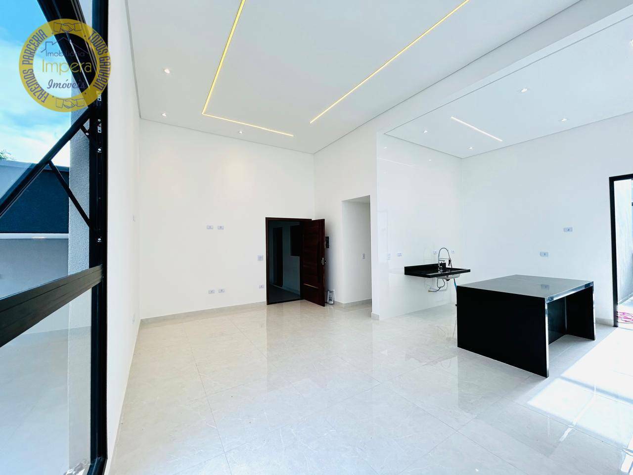 Casa à venda com 3 quartos, 160m² - Foto 2