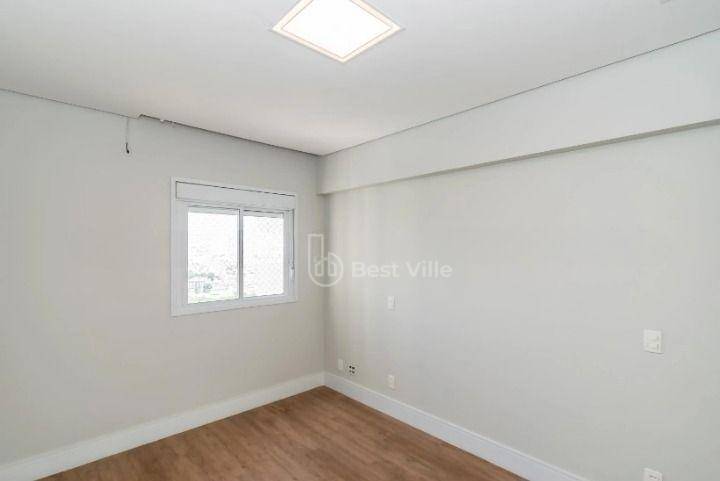 Apartamento para alugar com 3 quartos, 150m² - Foto 15