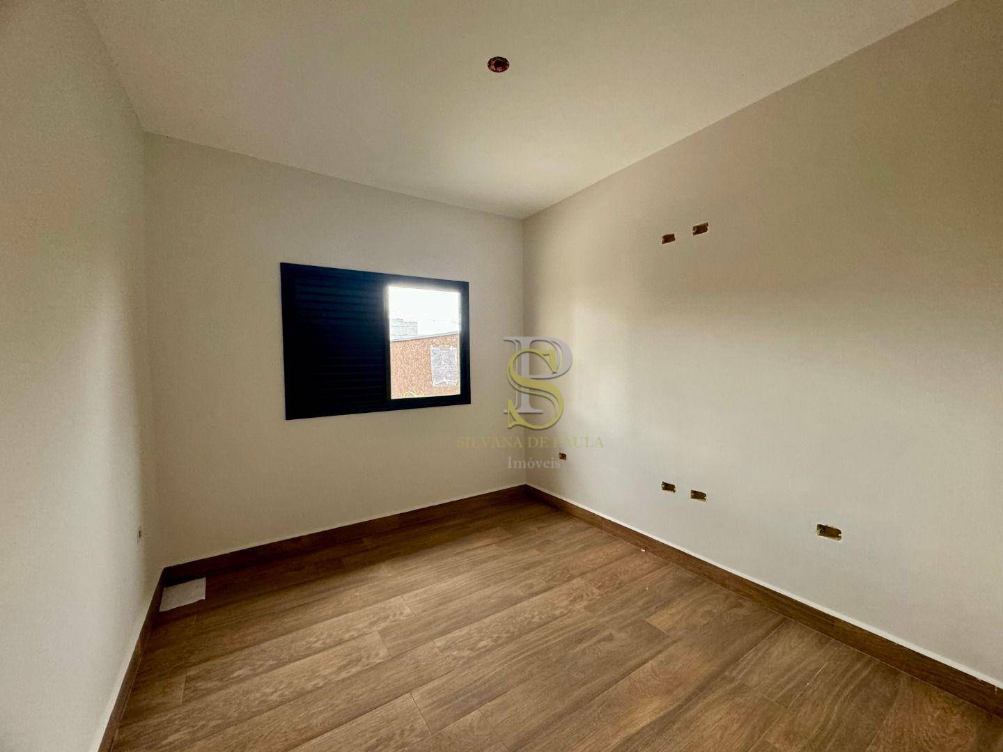 Casa à venda com 3 quartos, 100m² - Foto 18