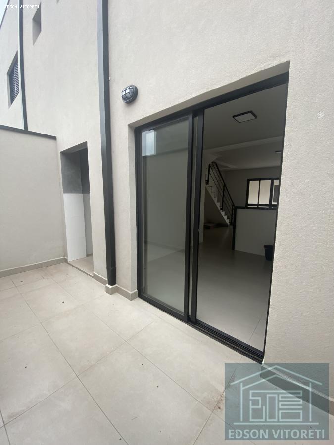 Sobrado à venda com 2 quartos, 96m² - Foto 6