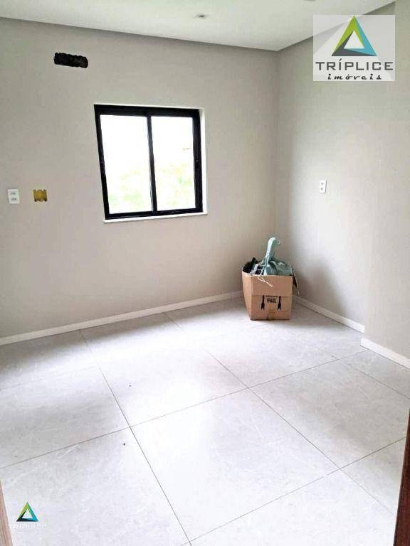 Casa de Condomínio à venda com 4 quartos, 365m² - Foto 17